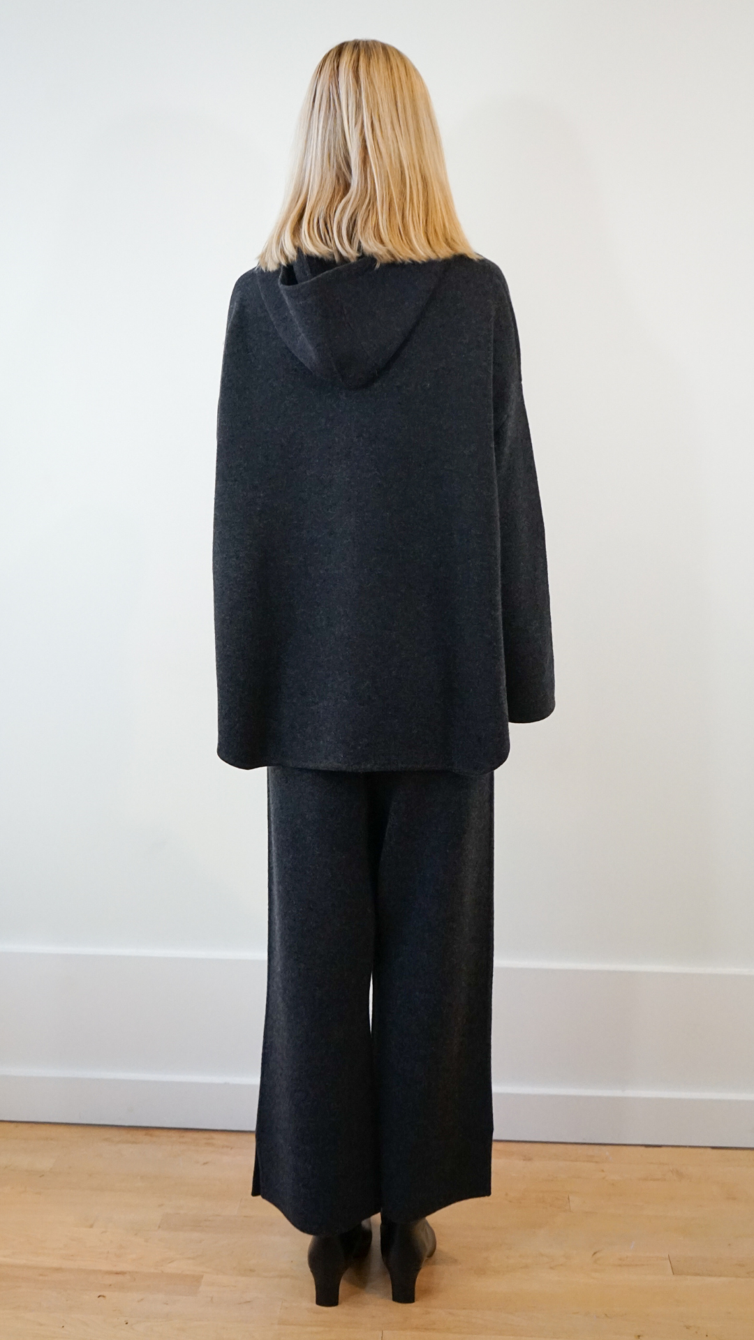 Allude Hoodie Jacket in Vulcmel