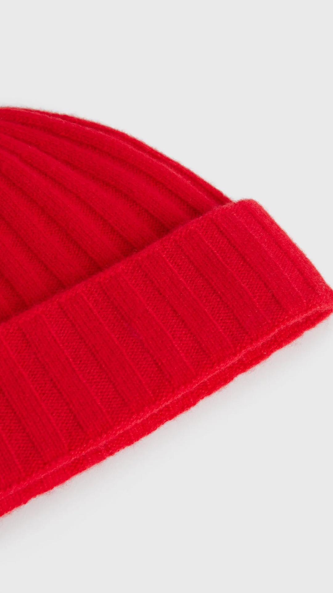 Toteme Cashmere Beanie in Poppy