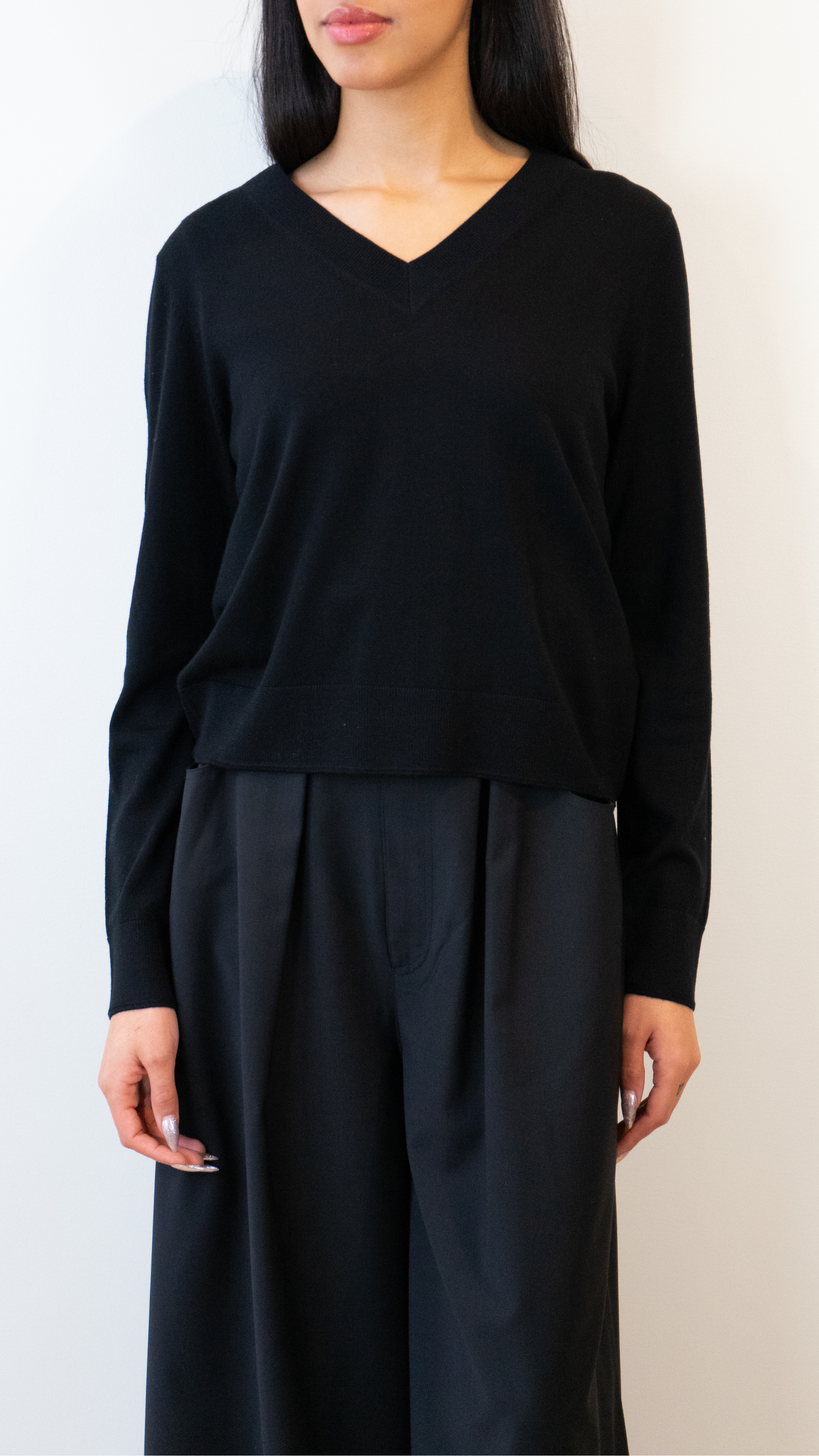 Allude V Neck Sweater