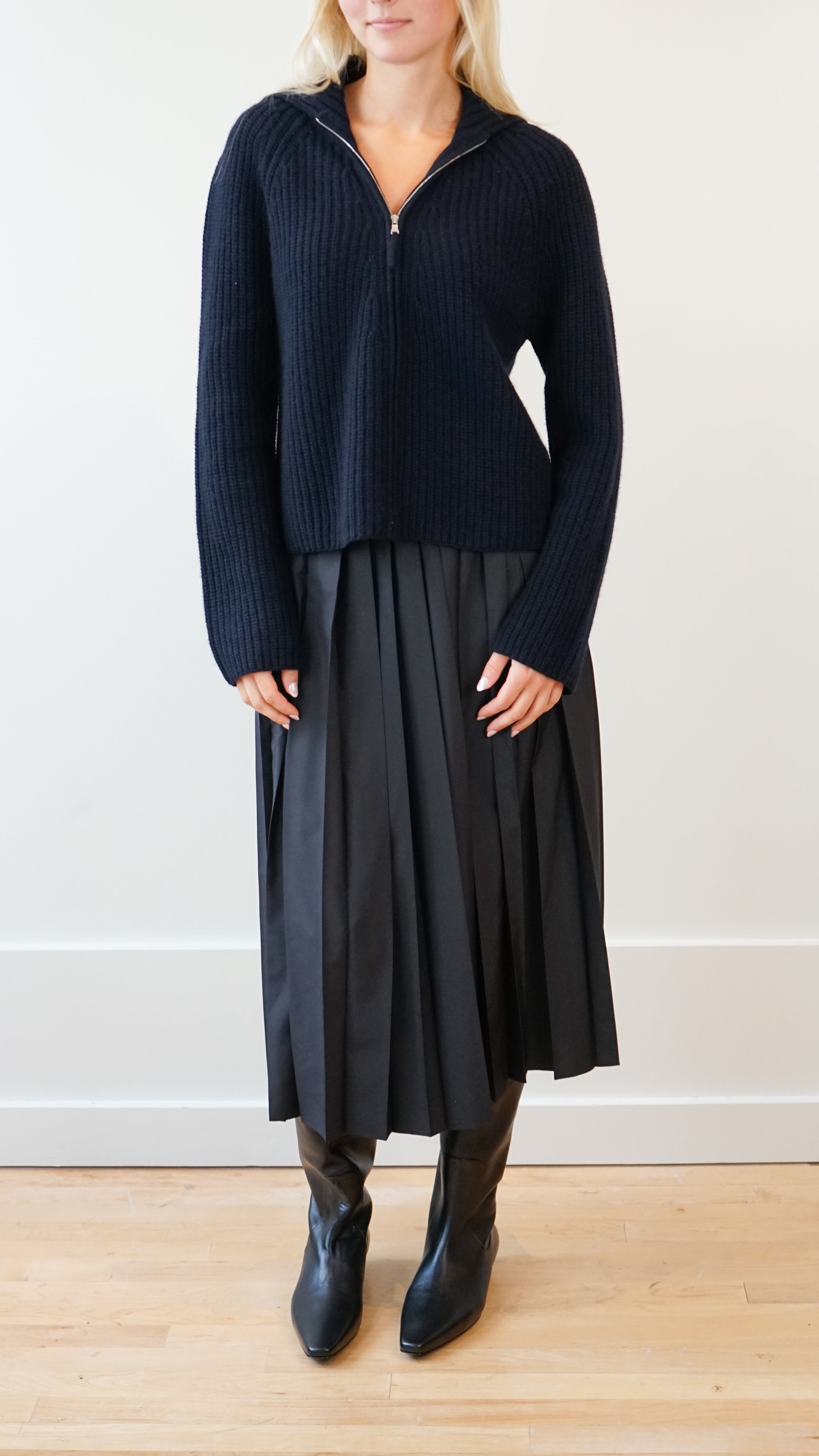 Allude Zip Cardigan in Deep Night