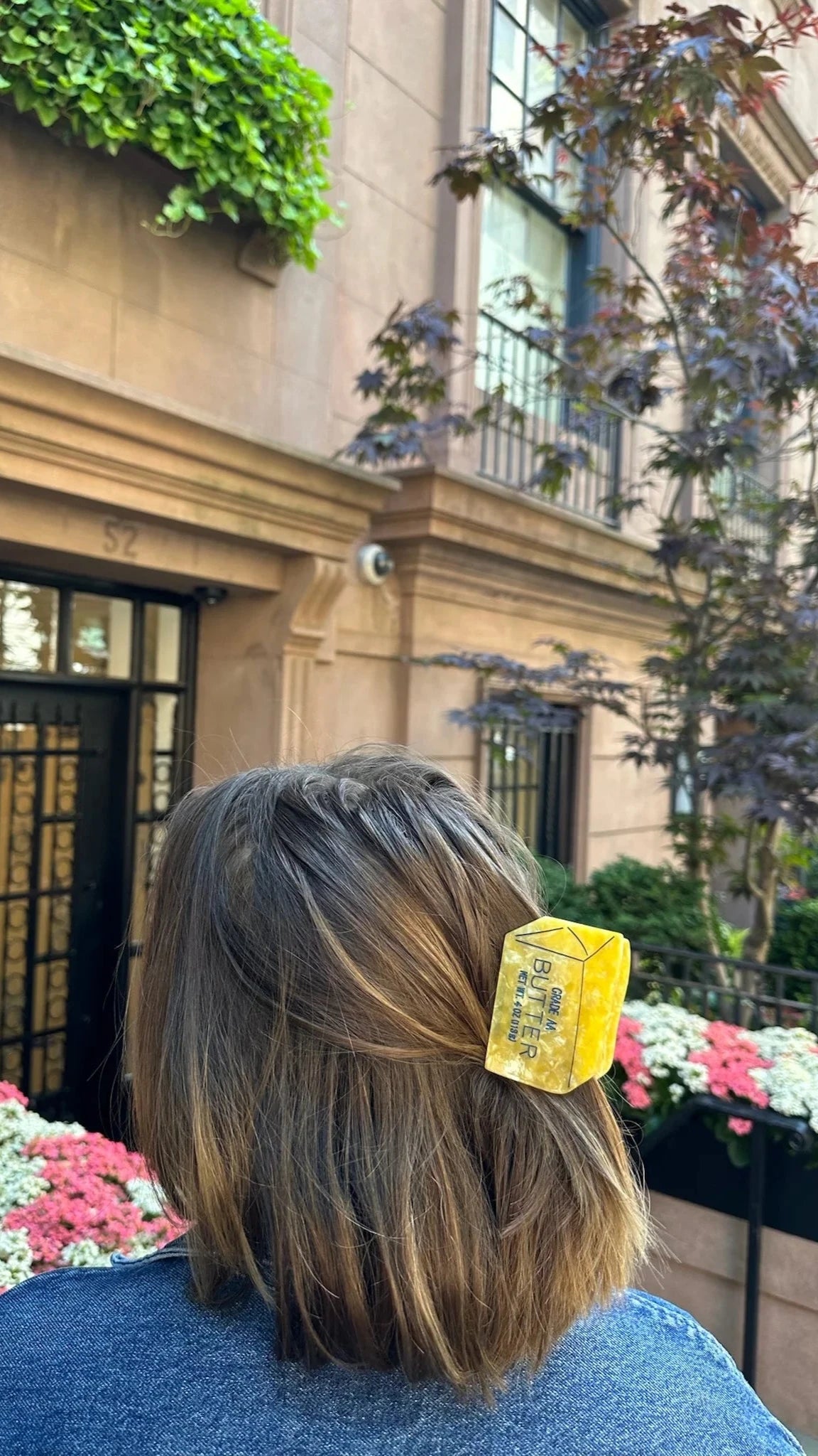 Solar Eclipse Butter Claw Hair Clip