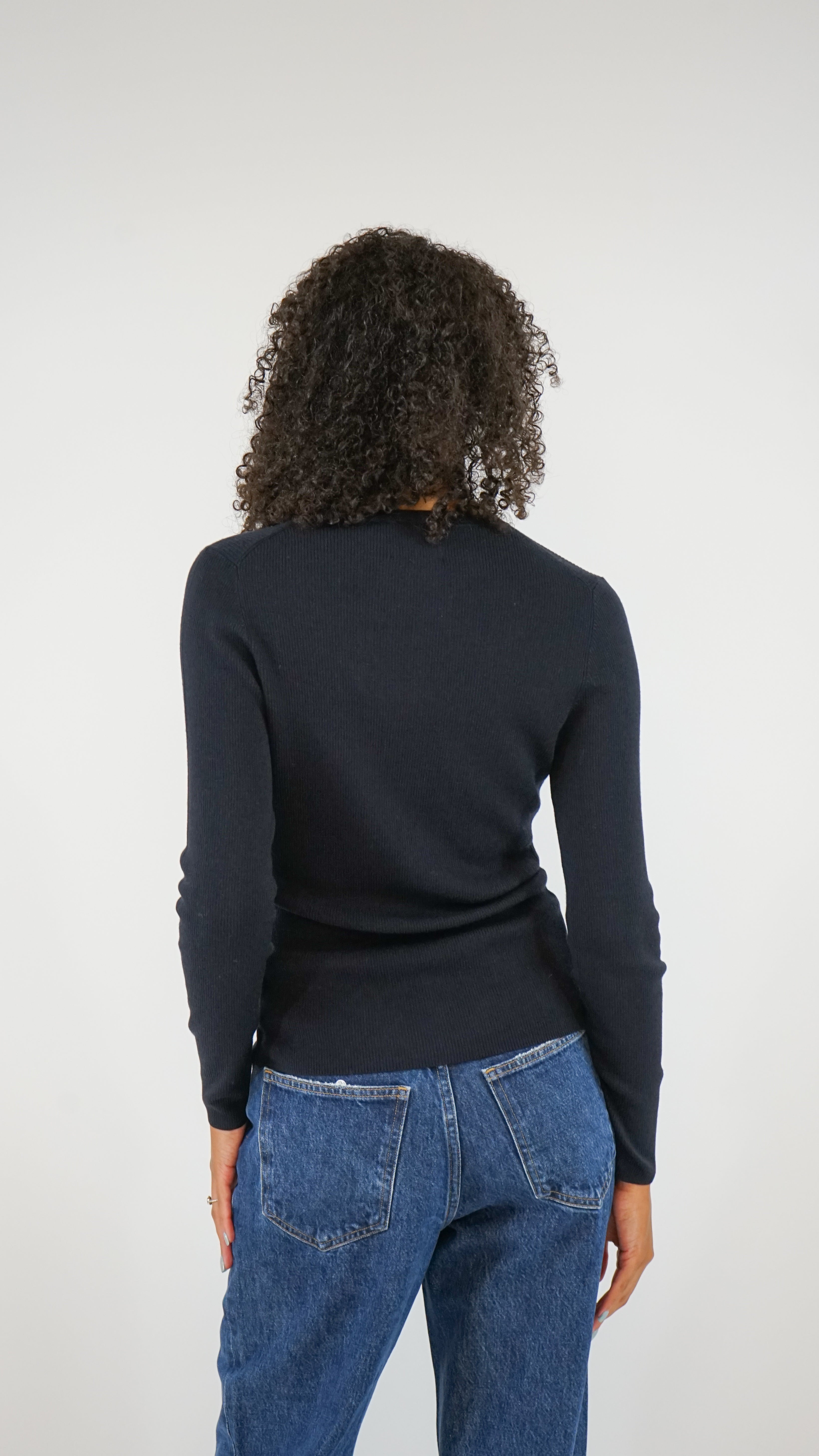 Allude Navy Round Crew Sweater