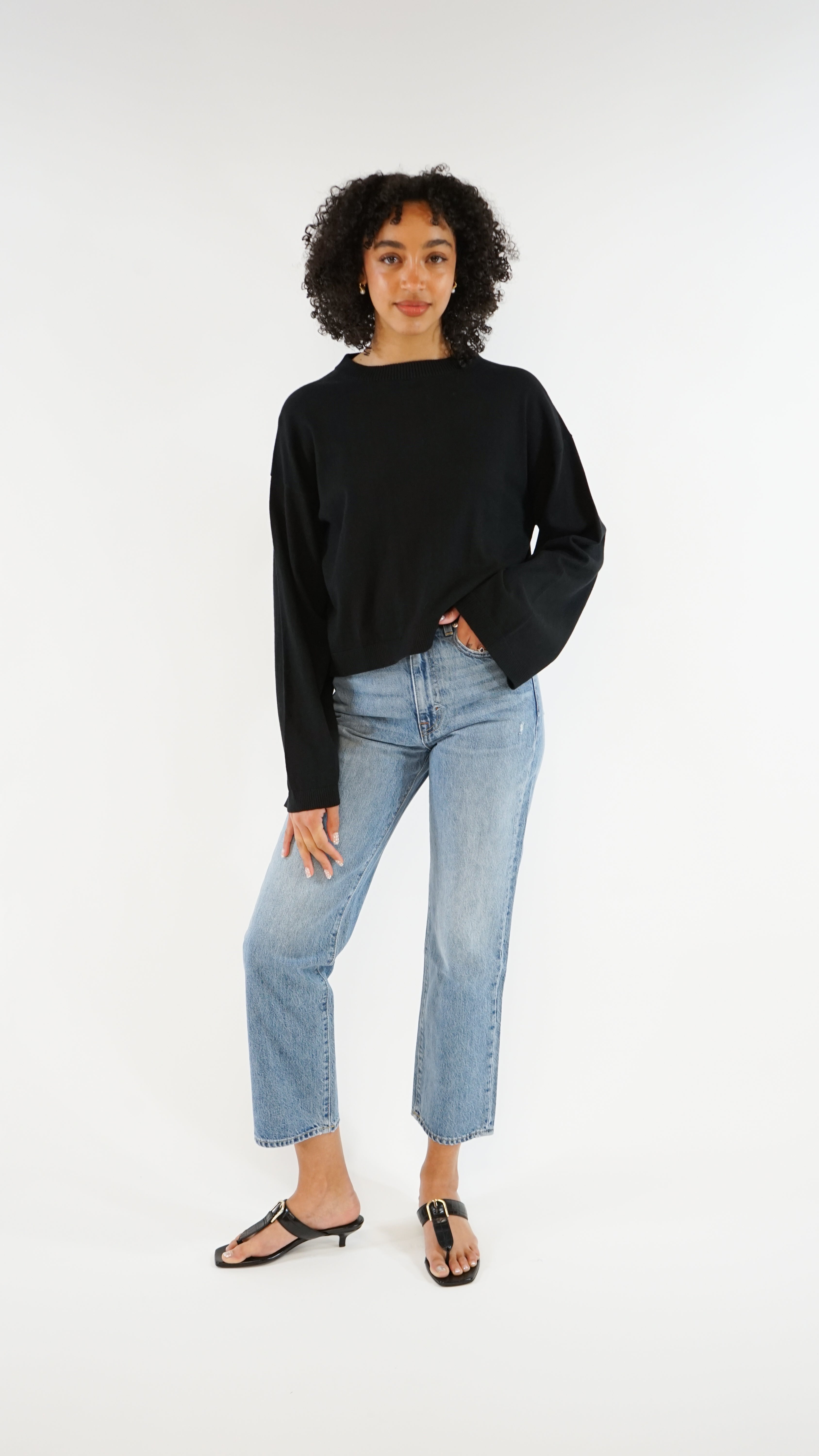 Allude Crewneck Sweater