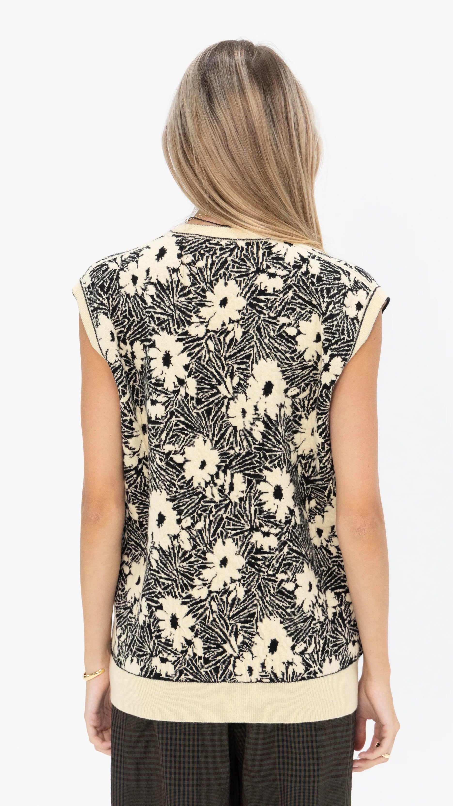 Plan C Sleeveless V-Neck Print Vest